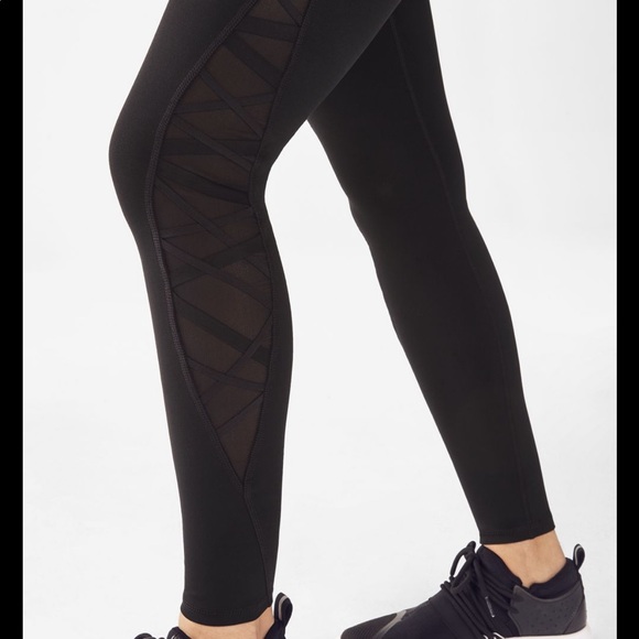 Fabletics Pants - Powerhold by Fabletics mid rise mesh leggings!